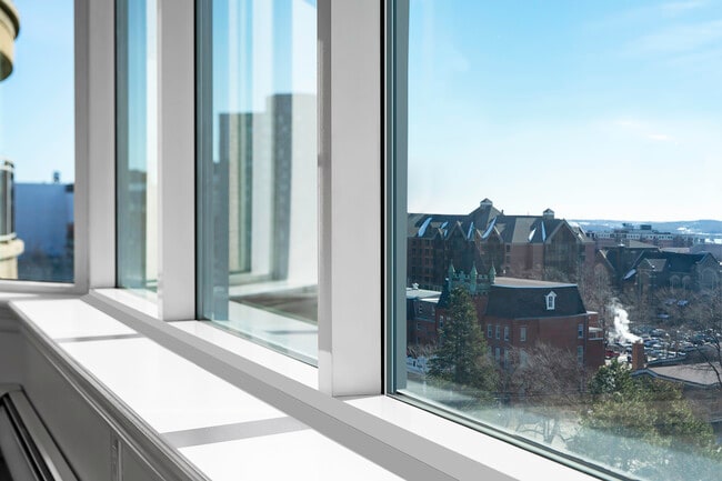 Photo - Summer Crest Apartments