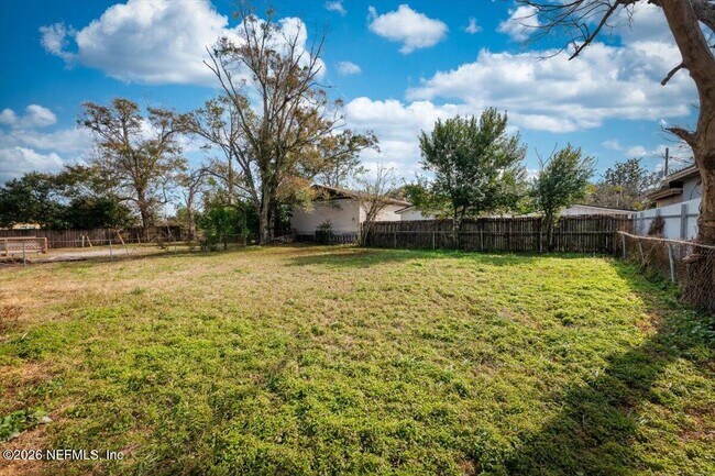 Photo - 10814 Indies Dr S