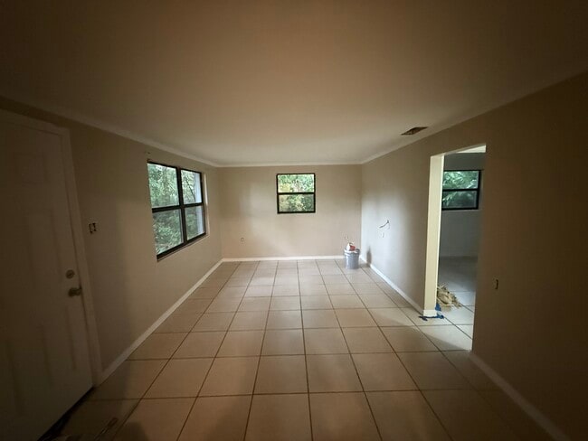 Photo - 1270 N Sparkman Ave