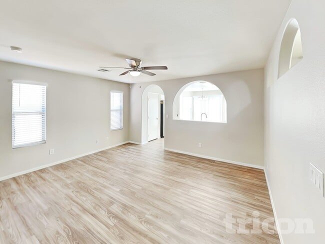 Photo - 7833 Flagler St