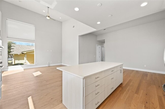 Photo - 6333 Florencia Ln