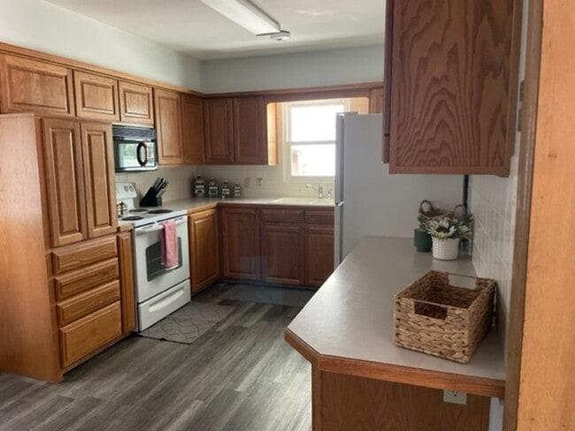 Photo - 1317 E 10th Ave