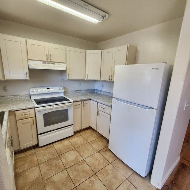 Building Photo - Villas at Kahana Ridge Unit 114