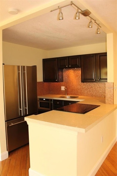 Photo - 138 America St Unit 38