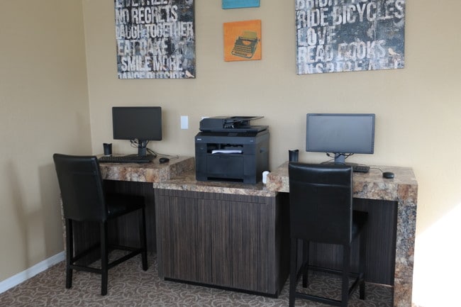 Photo - Pemberly Palms