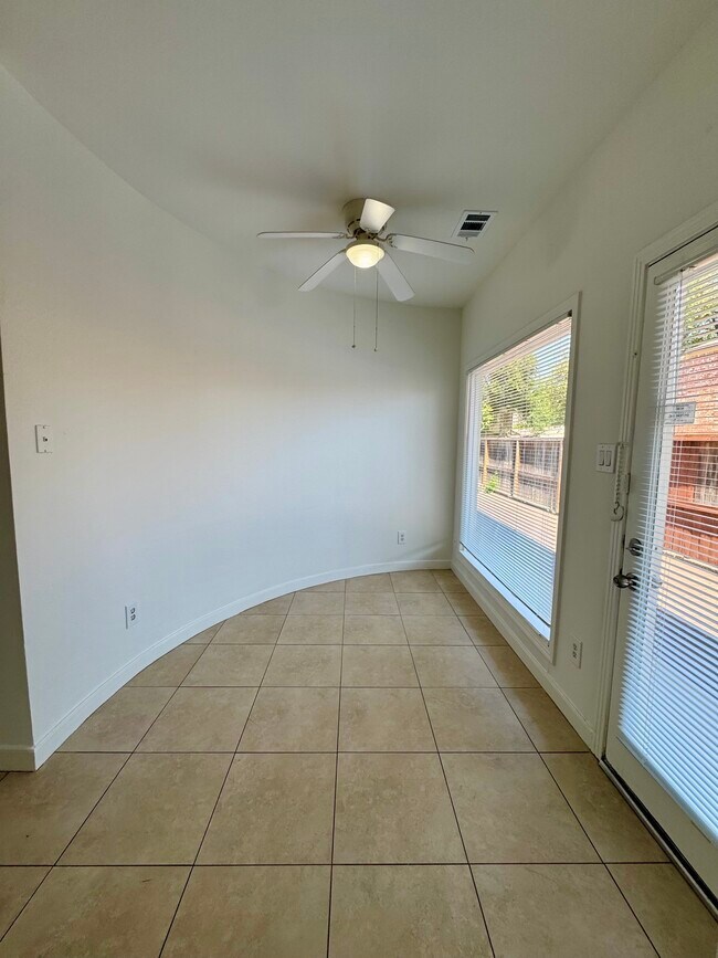 Photo - 11854 Taylorcrest Rd