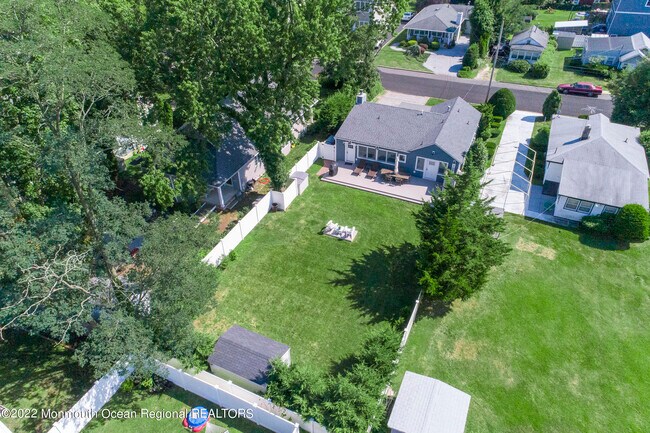 Photo - 568 Central Ave