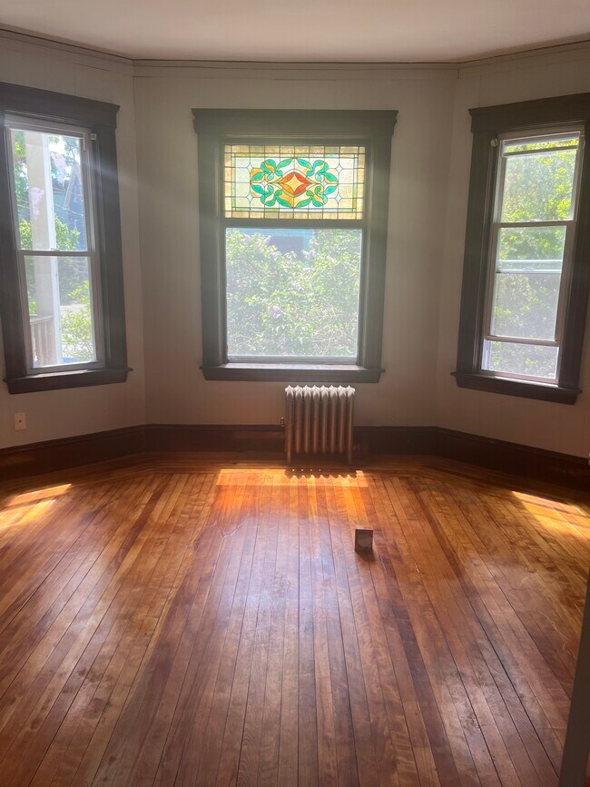 Photo - 37 Columbia St Unit 1