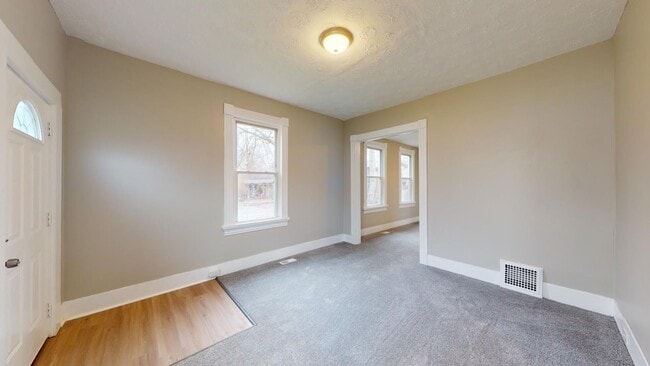 Photo - 3218-22 Walton Unit 3220 - Rear House