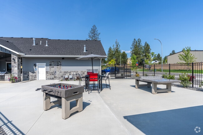 Courtyard - Heritage Villas Apartments
