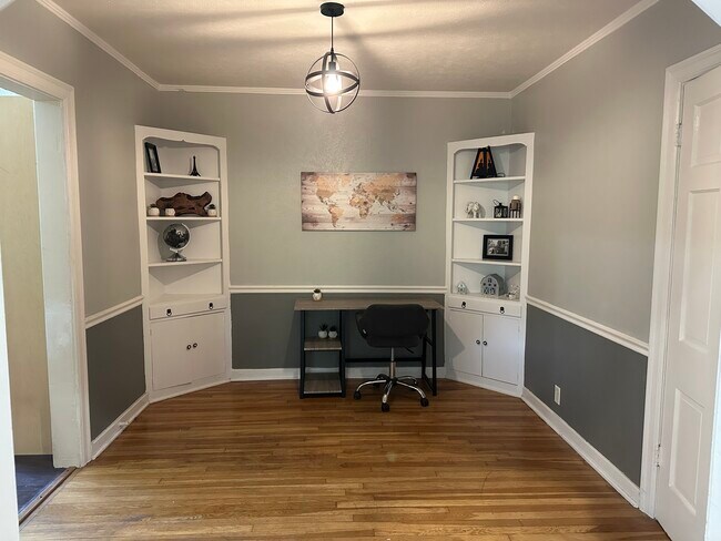 Open Office Area - 4624 Calmont Ave Unit Arlington Heights Fort Worth