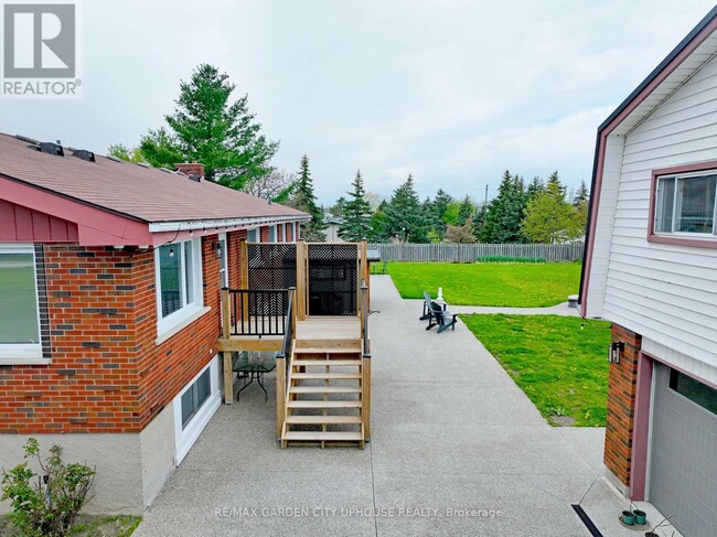 Photo - 786 York Rd