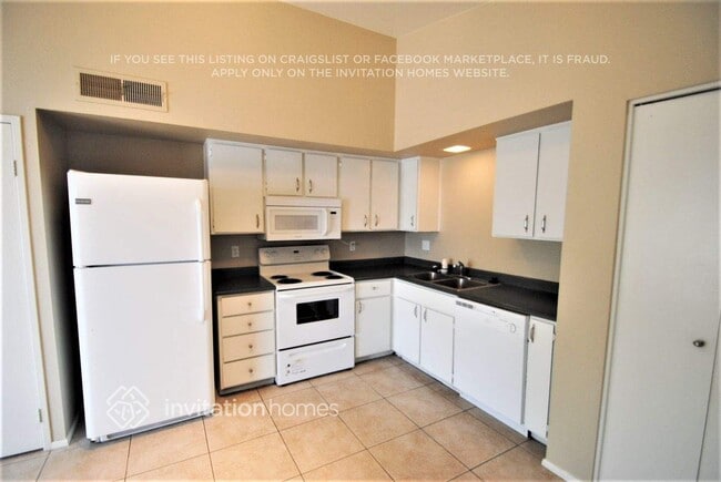 Photo - 6117 W Mauna Loa Ln