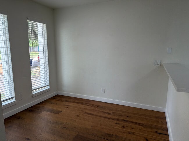 Photo - Room in House on Rockridge Dr