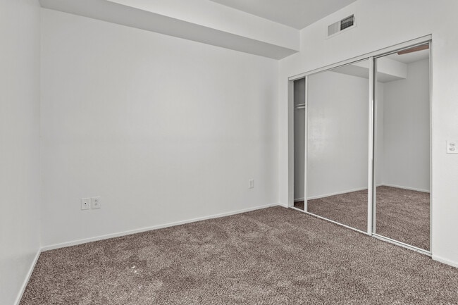 Baywood Villas Apartments