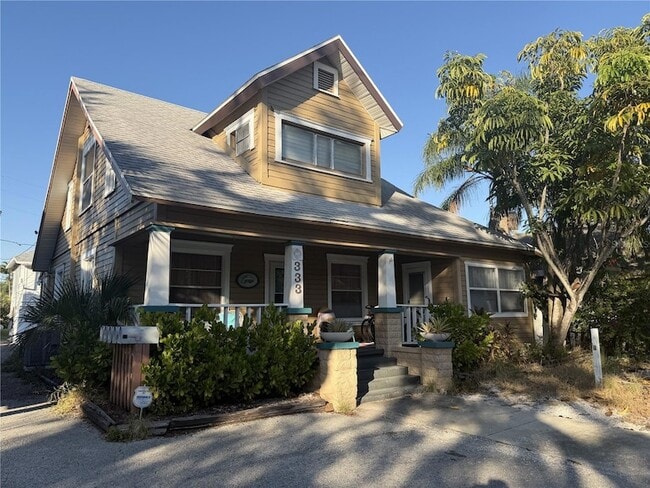 Building Photo - 333 9th Ave N Unit A