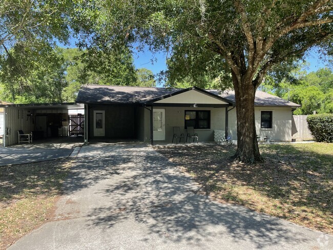 Building Photo - 8049 Simmons St Rental
