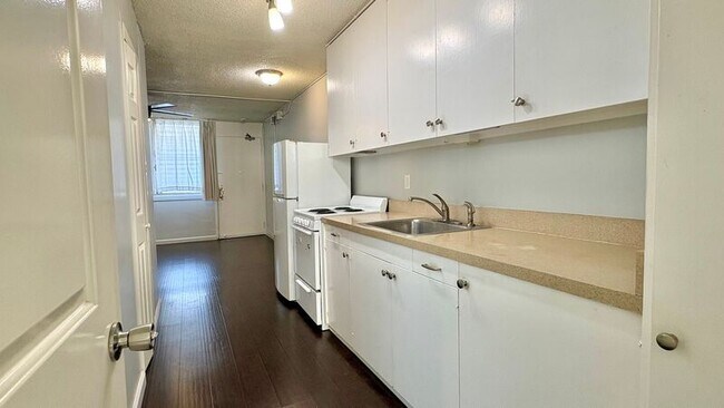 Photo - 1550 Rycroft St Unidad #507