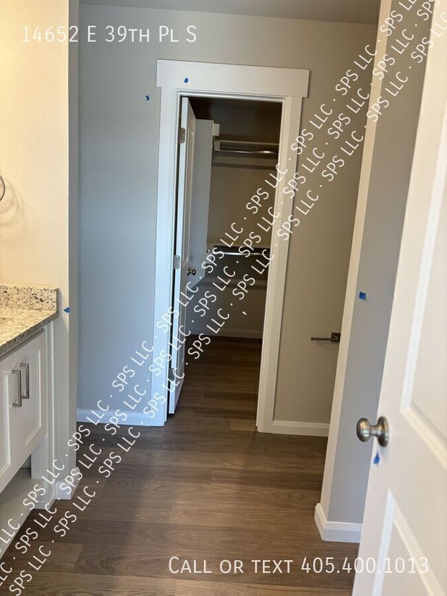 Photo - 14652 E 39th Pl S