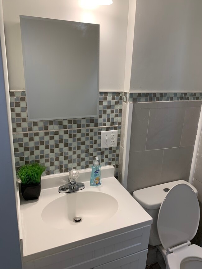 Building Photo - 101 Whitehall St