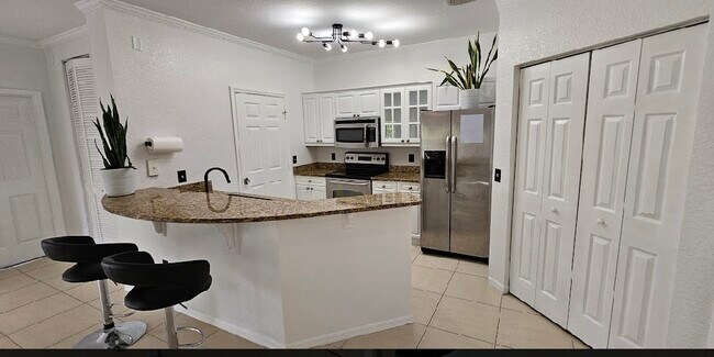 Photo - 3561 Conroy Rd Unidad 221