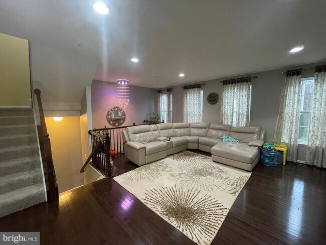 Photo - 7879 River Rock Way Townhome