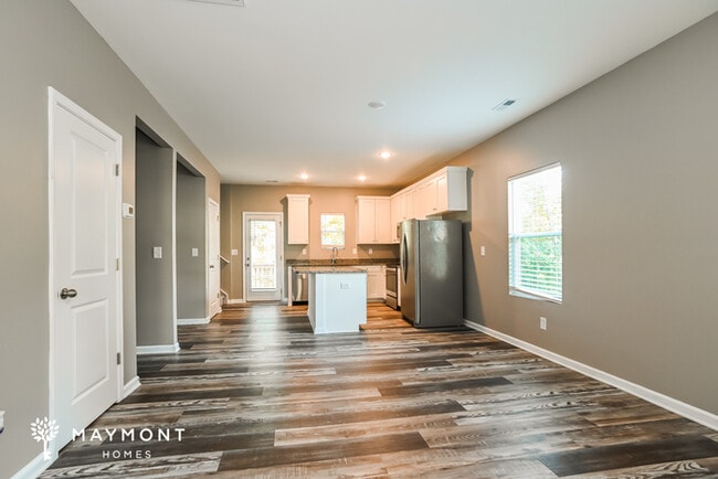 Photo - 1432 Green Cir Dr