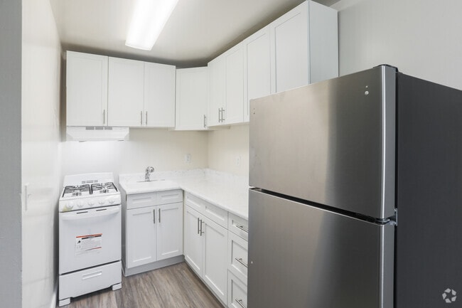 Interior Photo - David Avenue Rental