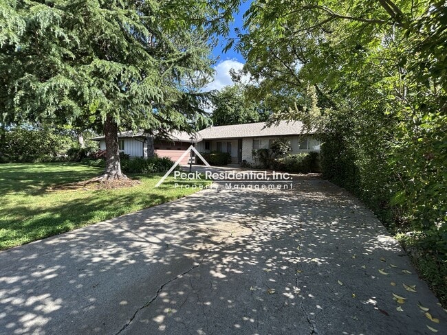 Photo - Wonderful 4bd/2ba Fair Oaks Home!