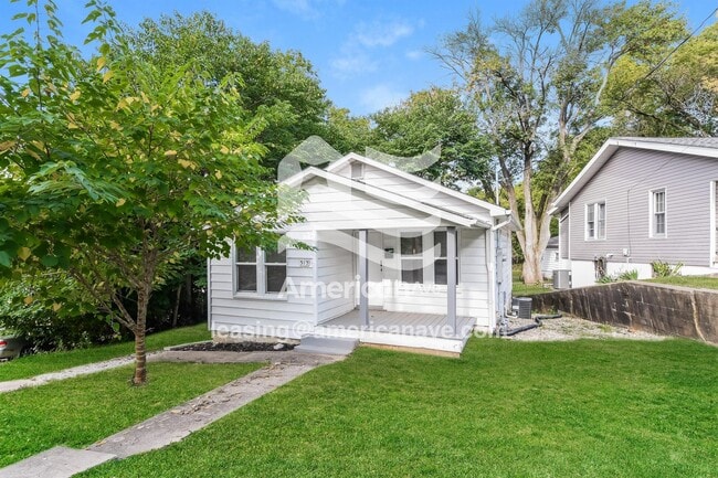 Photo - 313 Locust St