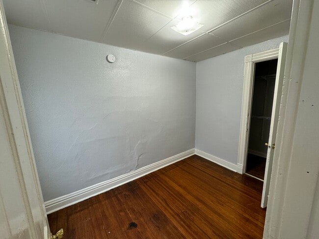 Photo - 432 W 3rd St Unit Apt #6