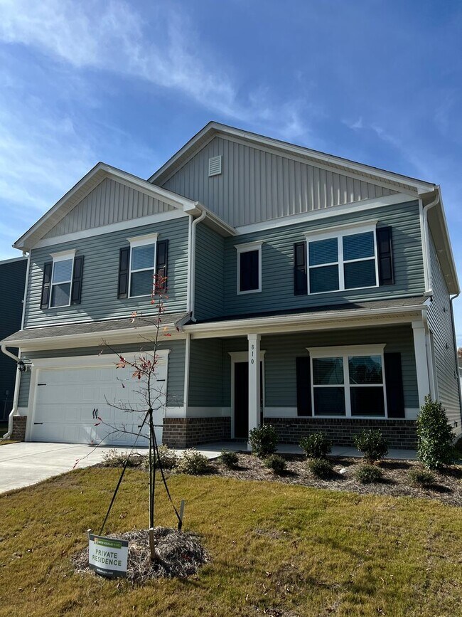 Photo - 810 Biltmore Dr