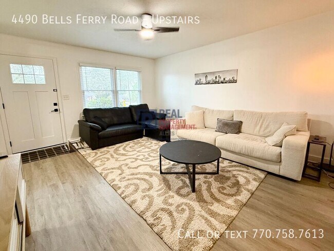 Photo - 4490 Bells Ferry Rd Unidad Upstairs