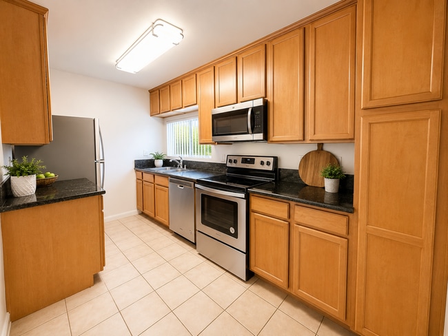 Building Photo - 6333 Mount Ada Rd Unit 176