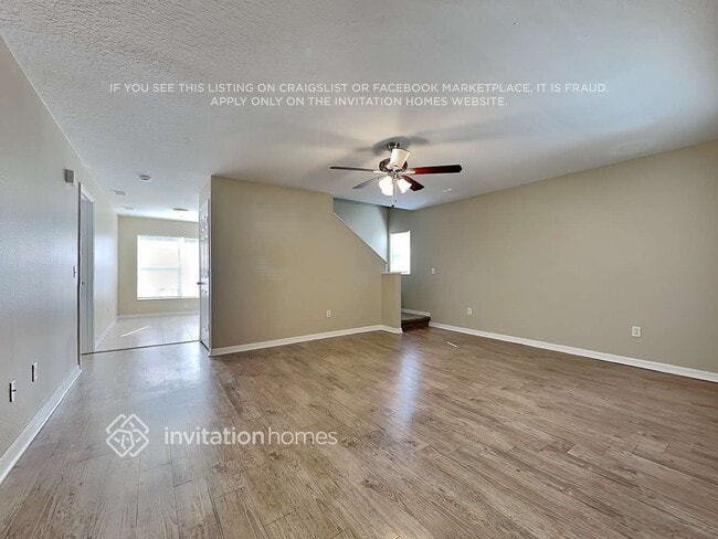 Photo - 5803 Meadowpark Pl