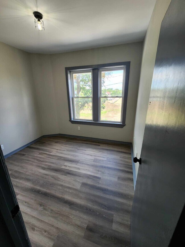 Photo - Soldoris Unit 207