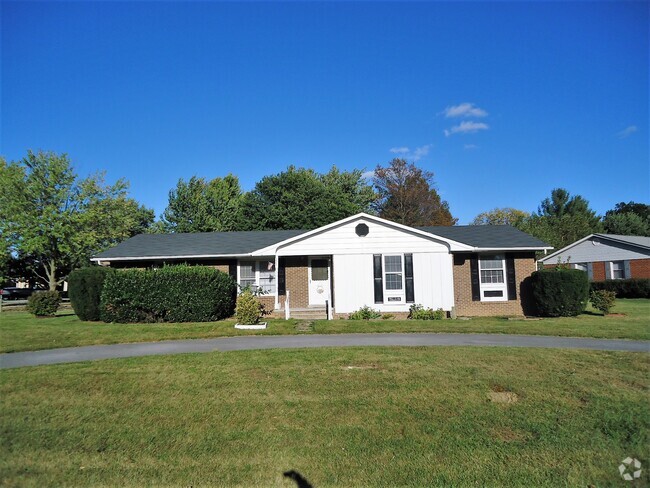 Building Photo - 221 Fredericktowne Dr Rental