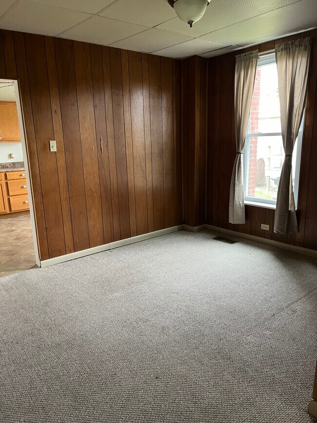 Photo - 317 Berkley St