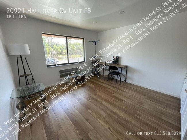 Photo - NUDIST COMMUNITY Unidad F8