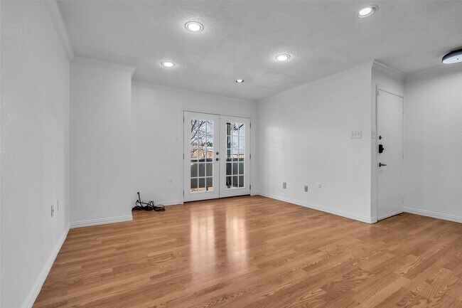 2800 Jeanetta St Unit 610