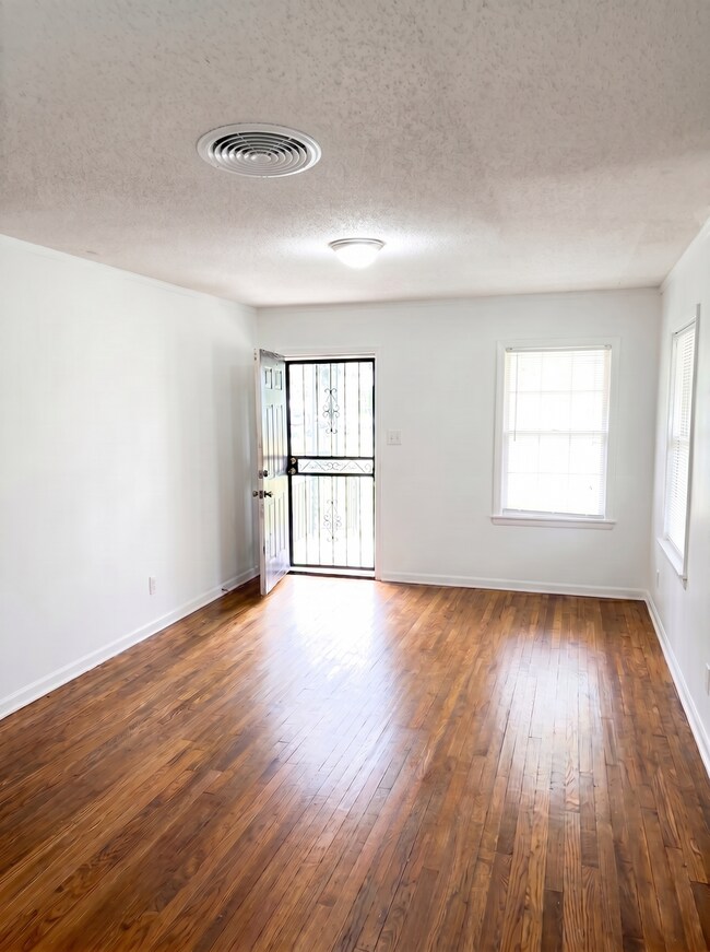 Photo - Newly Renovated 3-Bedroom Home in Memphis– Available Now!