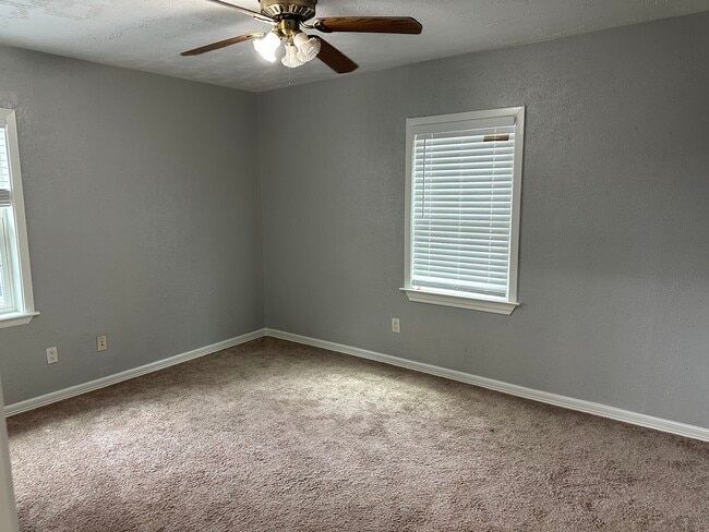 Photo - 10622 Norton Dr