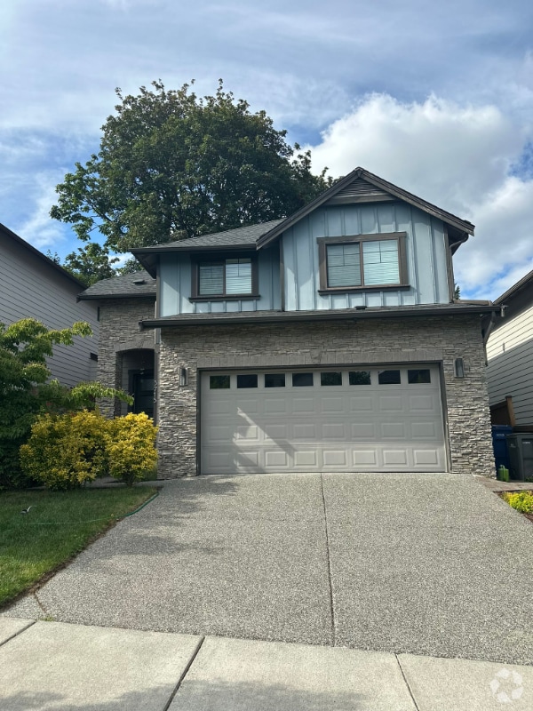 Building Photo - 3715 200th Pl SE Rental