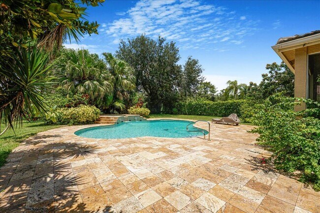Photo - 19059 Skyridge Cir