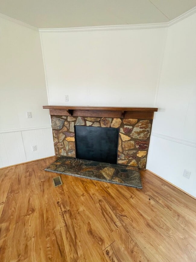 Photo - 3 BR, 2 BA doublewide in Pikeville school district