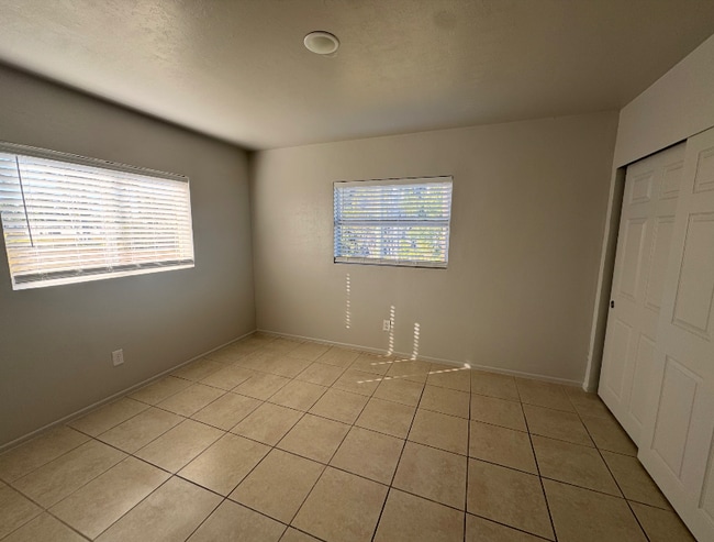 Photo - 8257 Beacon Blvd