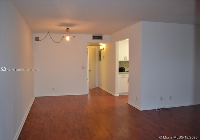 Photo - 101 SW 132nd Way Unit 415J