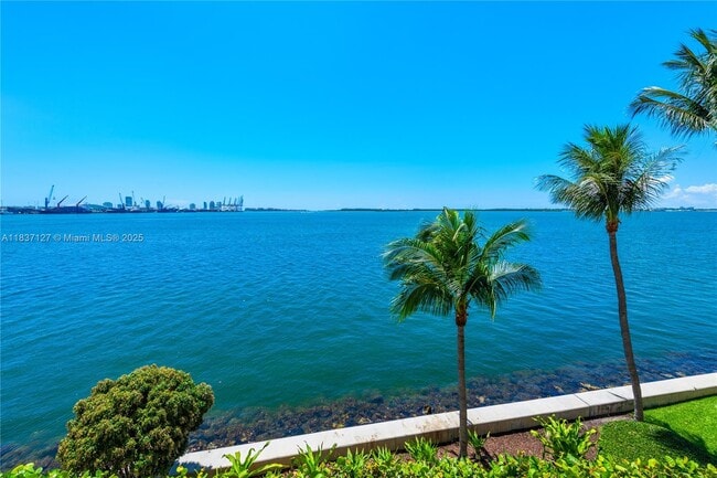 Photo - 808 Brickell Key Dr Condo Unit 304