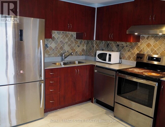 Photo - 6720 Glen Erin Dr Unit 705