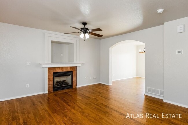 Photo - 7335 Edgebrook Dr